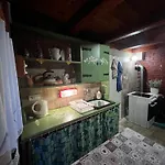 Retro Kubinska Chalet